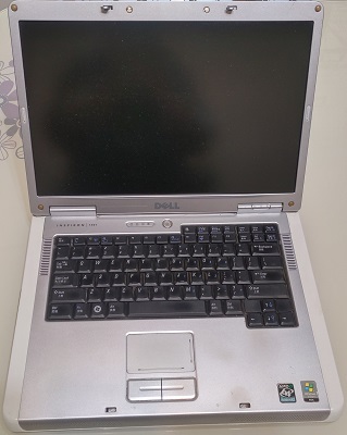 在2007年戴尔 Inspiron 1501 旧笔记本电脑上安装 Debian, 用做家里老人的上网本